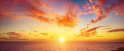 Sunset at sea创意图片素材 - 500px Core RF