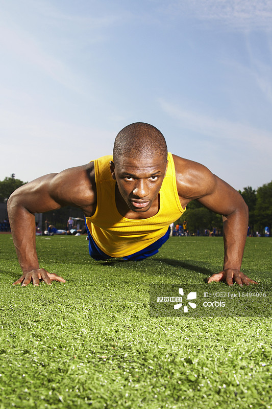 Athlete Doing Pushups Athlete Doing Pushups创意图片素材 - Corbis WO RF