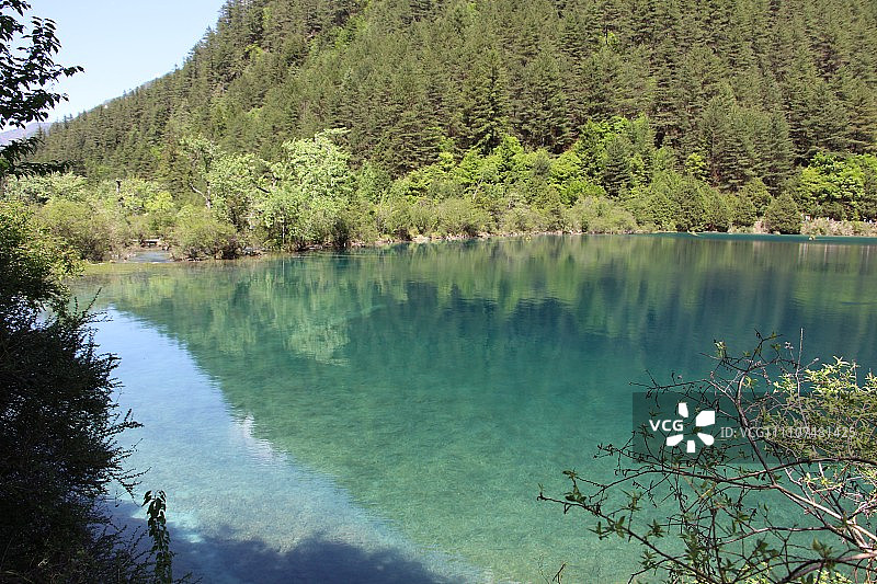 四川阿坝:九寨沟景色资料图