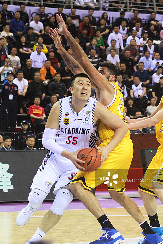 17\/18CBA总决赛第3场:辽宁衡业104-100浙江