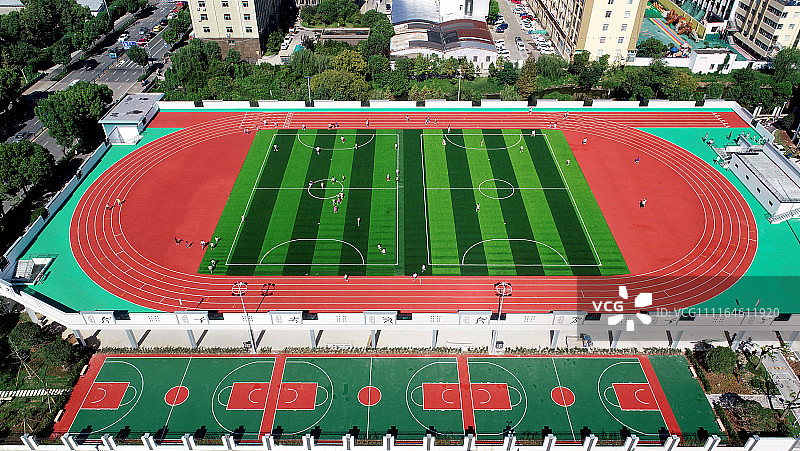 浙江台州市南官小学正式投入使用 环形架空层