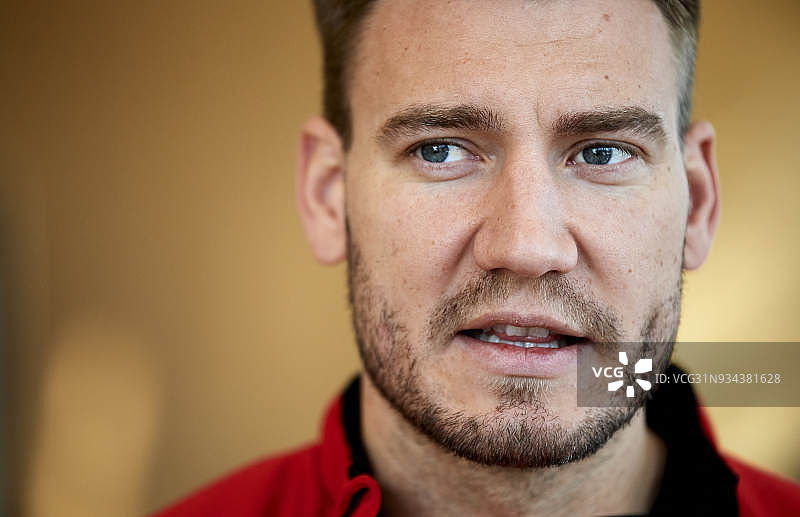 哥本哈根:丹麦国家队将帅接受采访