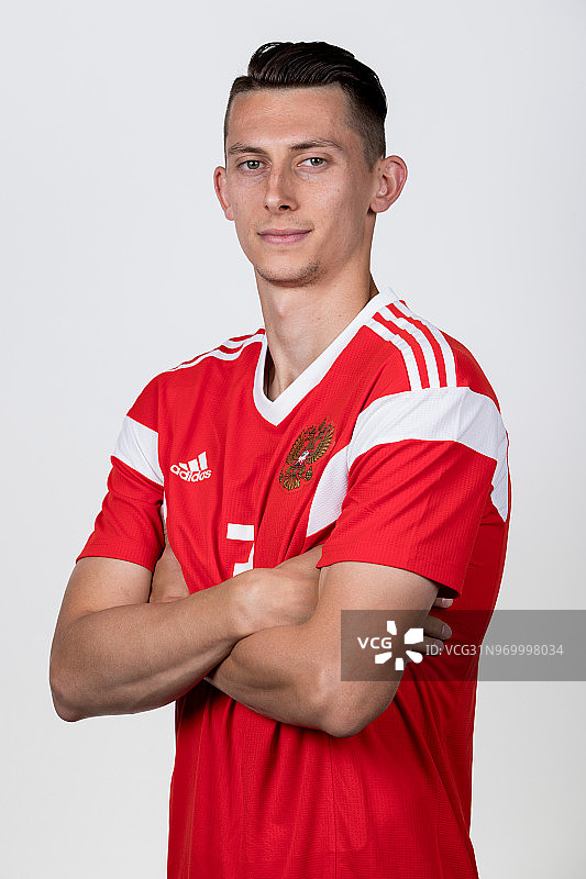 2018俄罗斯世界杯前瞻:俄罗斯队拍摄官方肖像