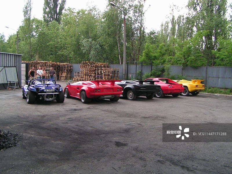 波兰业余机械师花费20万自制迈凯轮F1赛车