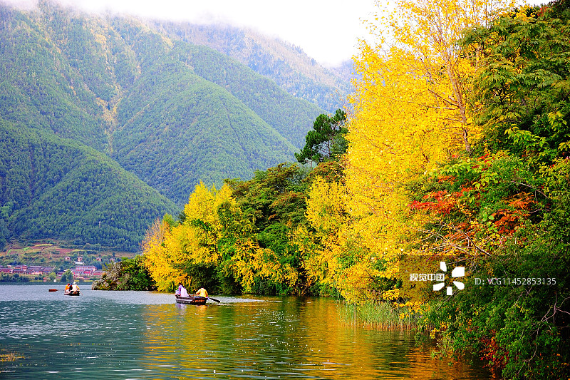 夏季假日旅游去哪好? 国内亲水海滩湖泊盘点