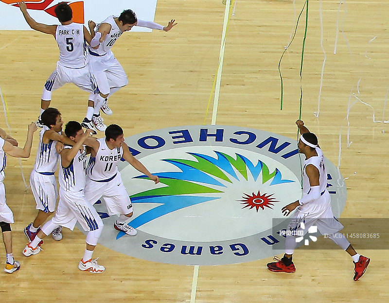 2014仁川亚运会男篮决赛:伊朗77-79韩国
