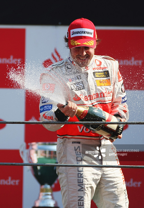 F1意大利站正赛:阿隆索夺冠