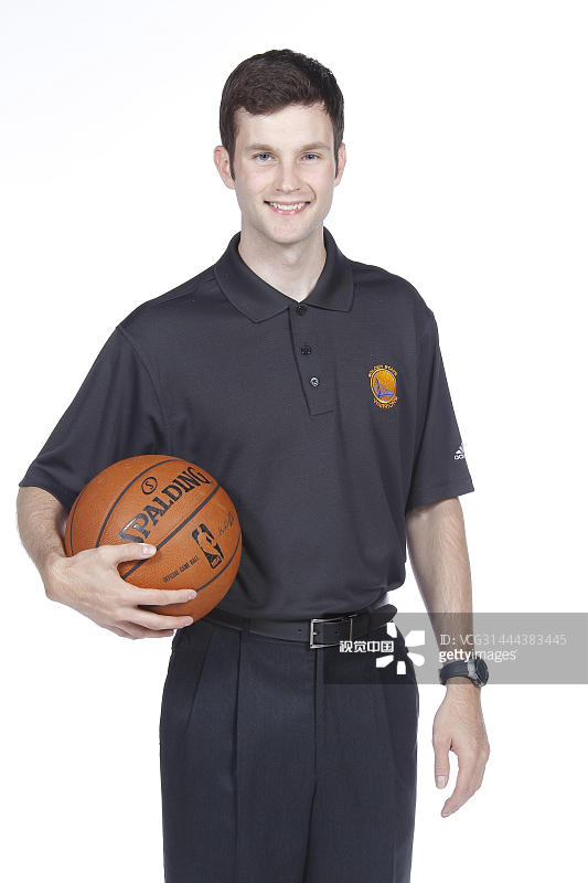 13\/14NBA前瞻:库里、汤普森领衔拍摄勇士队新