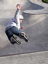 Inline Skater at Skate Park corbis圖片素材