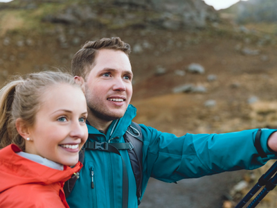 Smiling hiking couple on volcanic landscape gettyimages图片素材