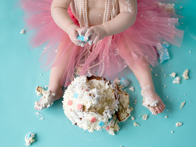 first birthday cake smash gettyimages图片素材