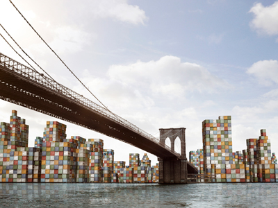 skyline of Manhattan with cargo containers gettyimages图片素材